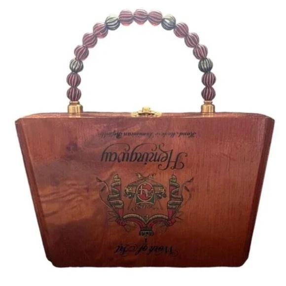 Purse Handmade From Arturo Fuente Corona Wooden Cigar Box w/ Beaded Handle - Picture 1 of 13